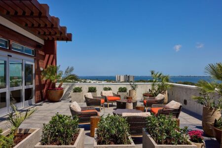 Landing Rooftop 3 Melbourne Fl