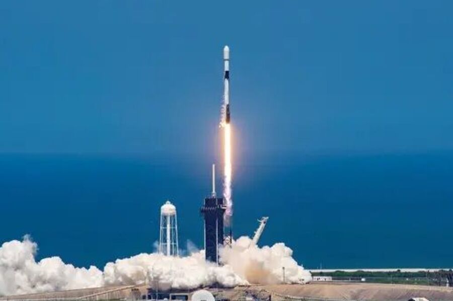 SpaceX Falcon 9 Rocket