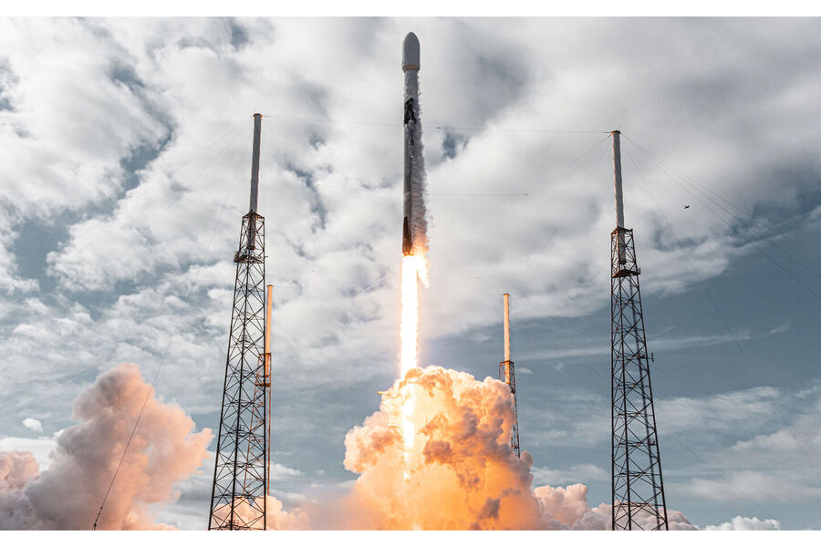 SpaceX Falcon 9 Rocket