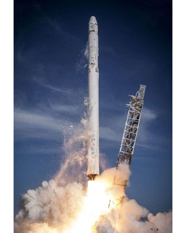 SpaceX Falcon 9 – Starlink Group 10-37